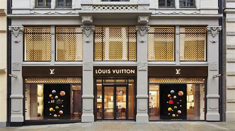 louis vuitton in bucharest.